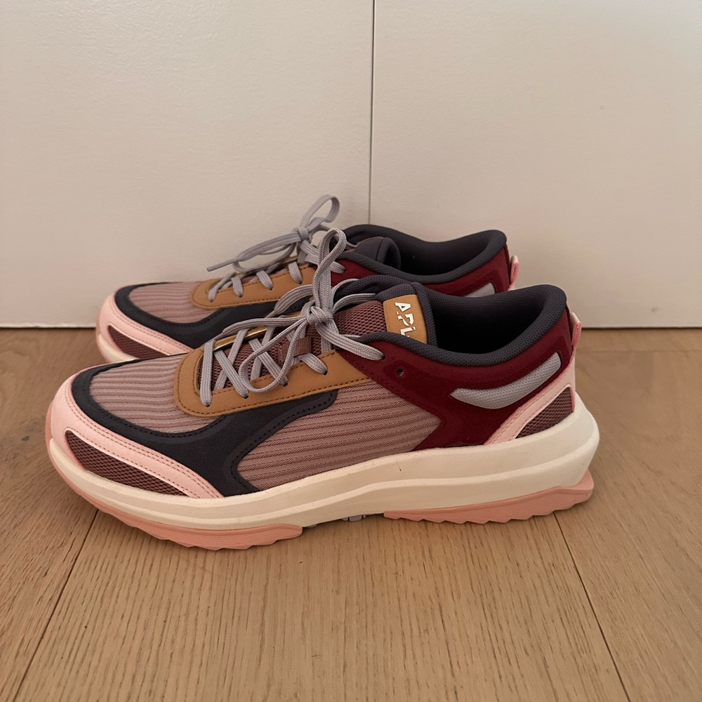 APL Women's Jogger - Pink, Burgundy, Navy & Tan - worn 2 times